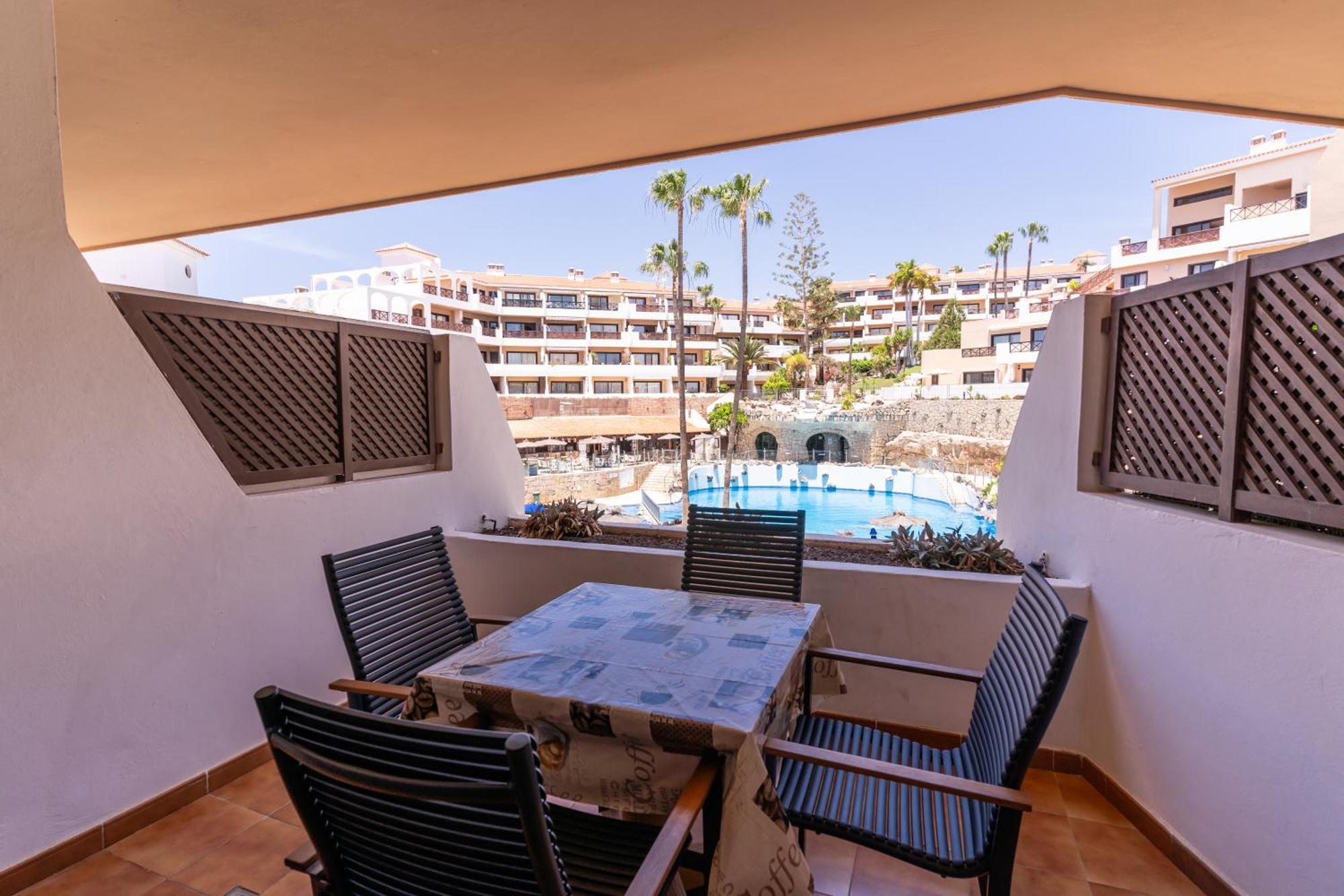 Oceanfront 2 Bedrooms Holiday Home In Tenerife South San Miguel de Abona Bagian luar foto